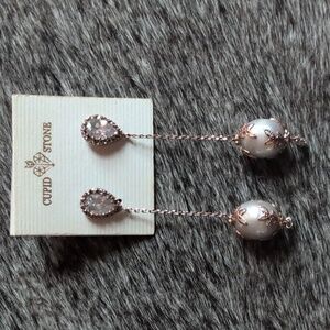 Cupidstone Pearl Drop Earrings